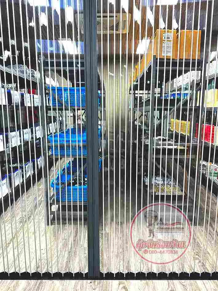 ฉากกั้นแอร์ใส