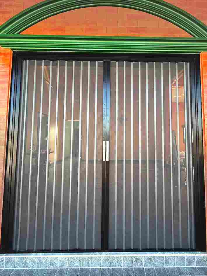 มุ้งจีบนิรภัย